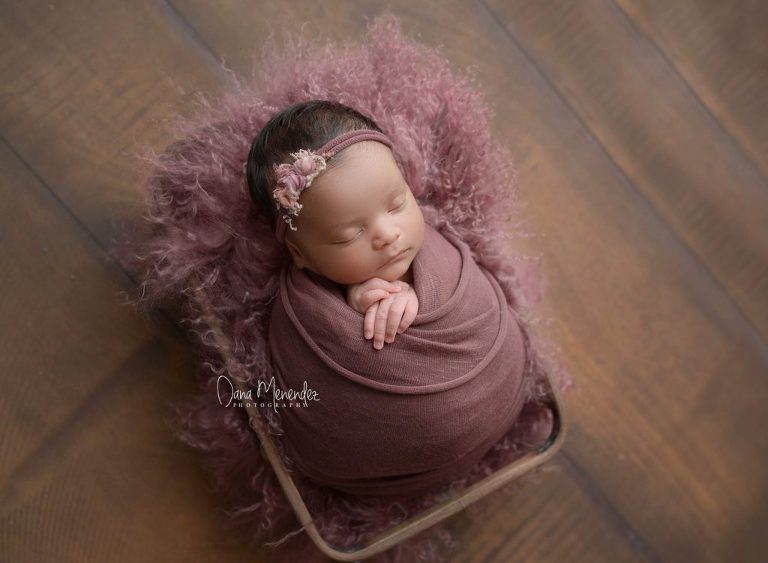 newborn photography frisco