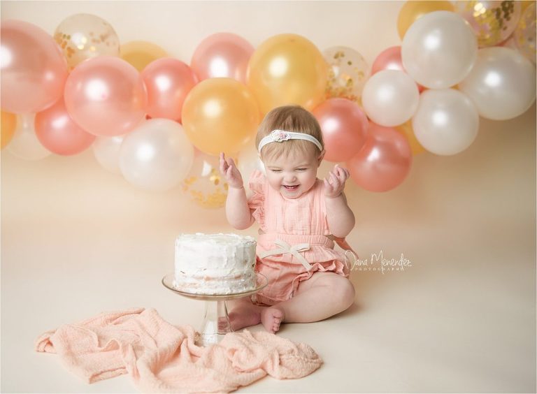 okotoks cake smash pictures