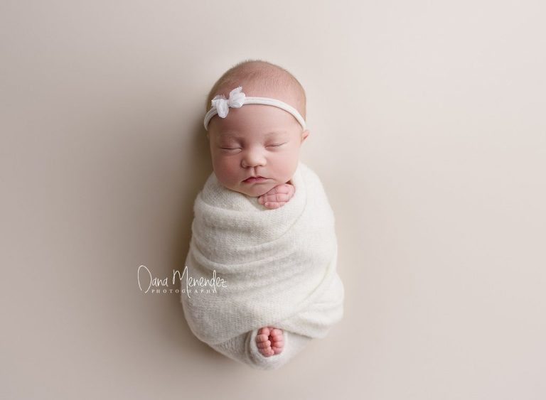 Okotoks, AB newborn photographer