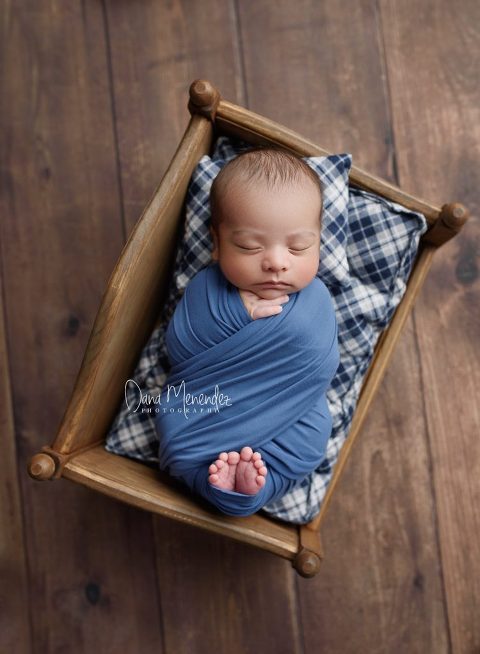 best newborn photographer near me