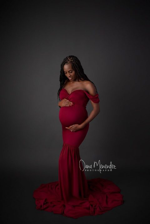 award winning maternity photographer
