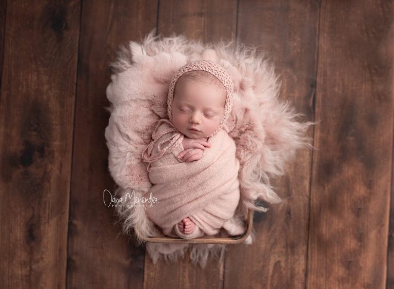 Okotoks, AB newborn photographer