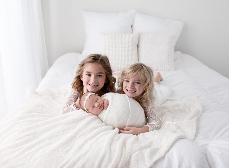 Okotoks, AB newborn photographer