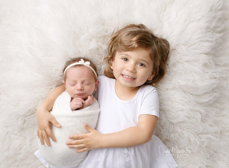 newborn photographer near me