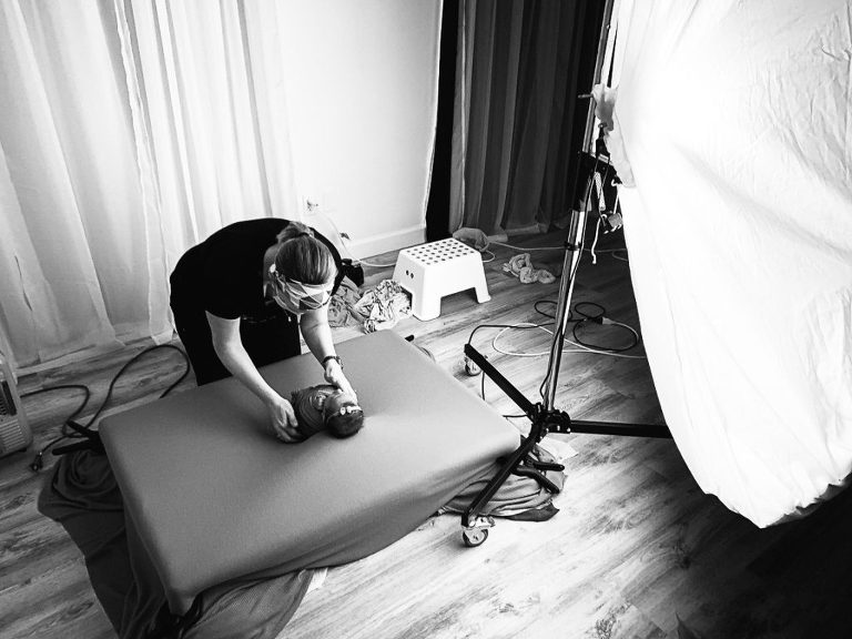 award winning Okotoks, AB newborn photographer