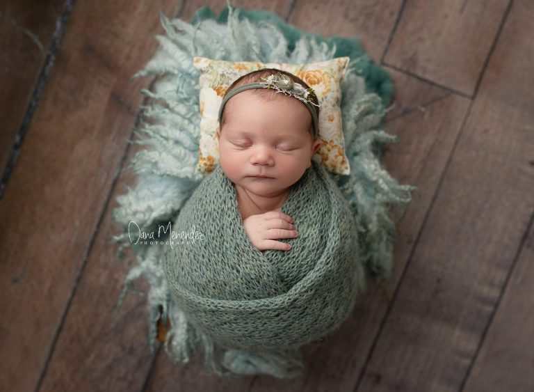 Okotoks, AB baby photographer