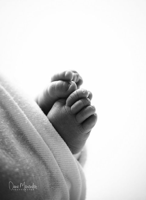 newborn photographer Okotoks, AB