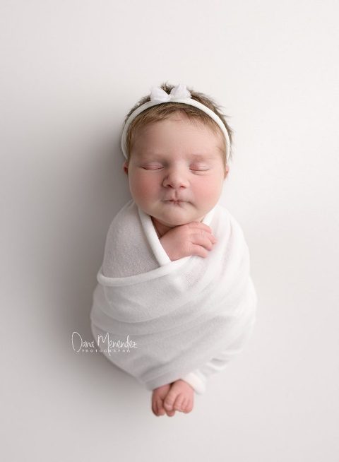 newborn photographer near me