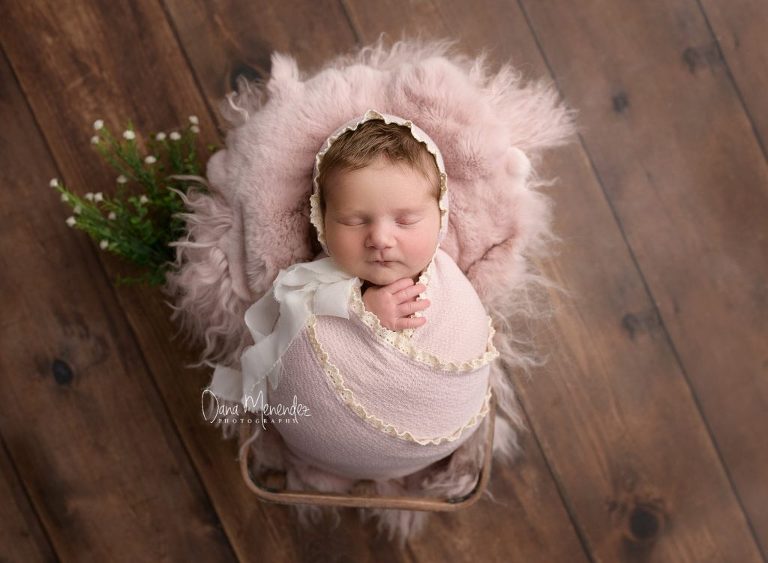Okotoks, AB newborn photographer