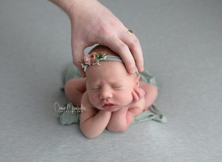 Okotoks, AB newborn photographers