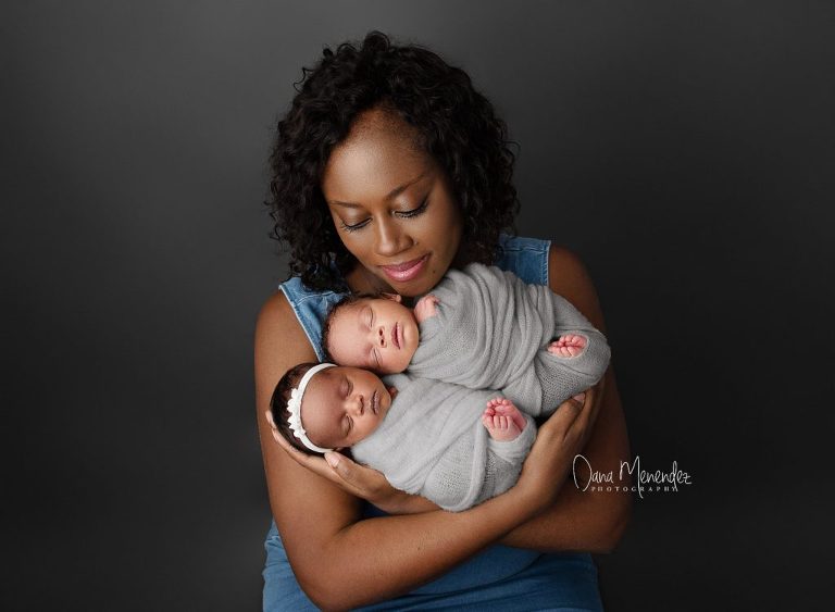 newborn photographer near me