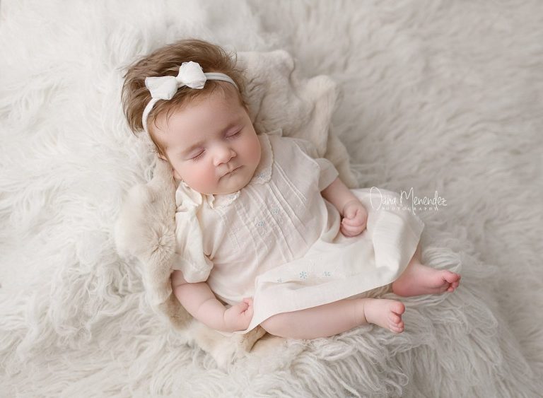 Okotoks, AB newborn photographer