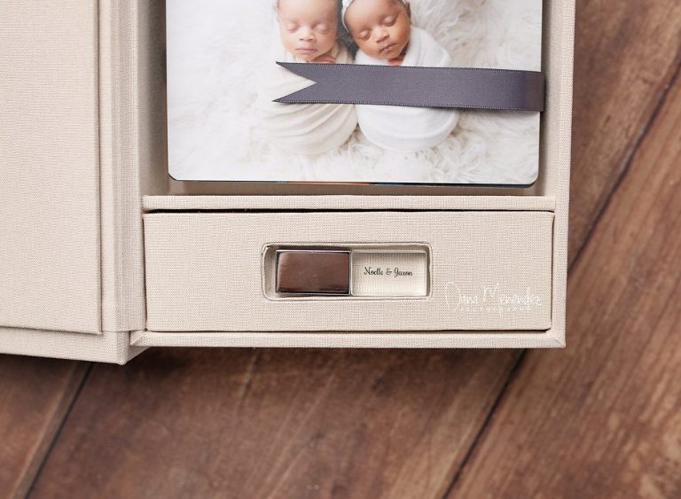 Okotoks, AB newborn photographers