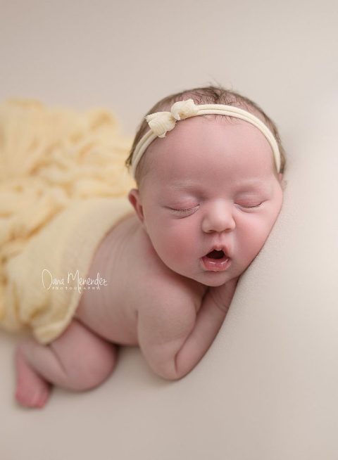 newborn photographer Okotoks, AB