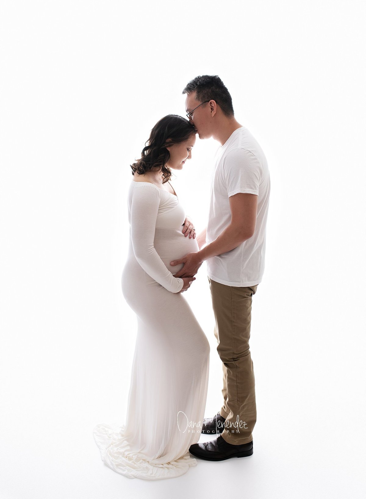 maternity photographer calgary ab