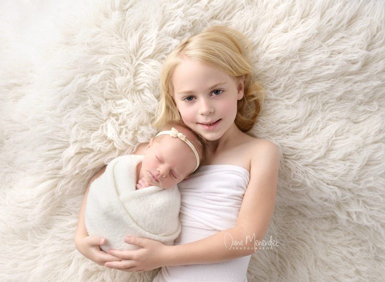 newborn photographer Okotoks, AB