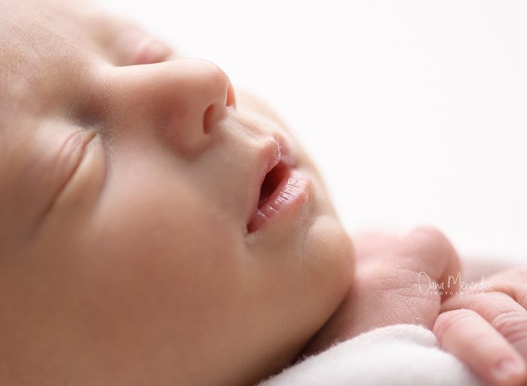 Okotoks, AB newborn photographers