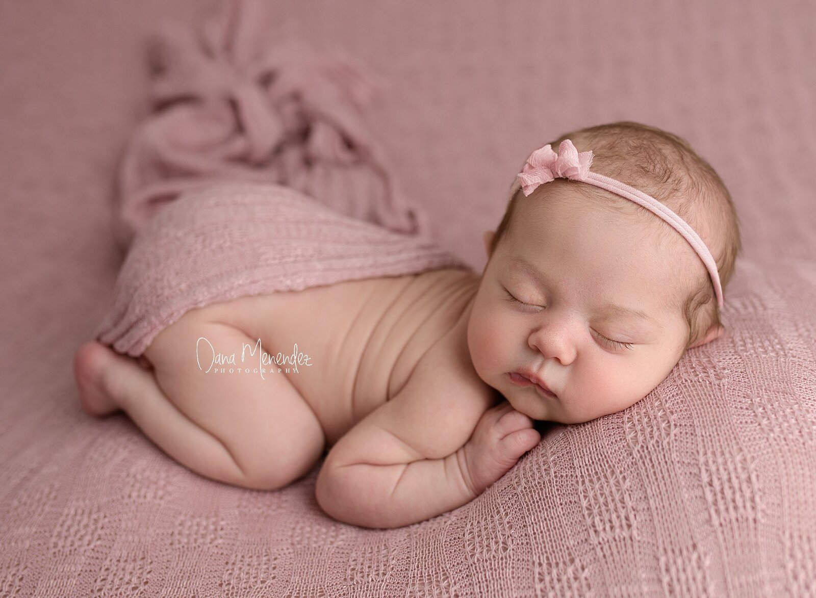 okotoks alberta newborn photographer