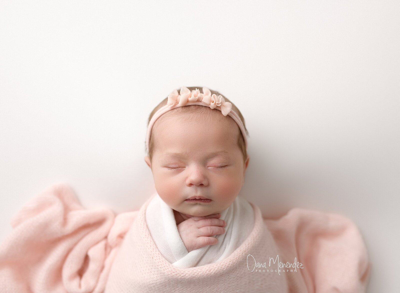 newborn photographers okotoks alberta