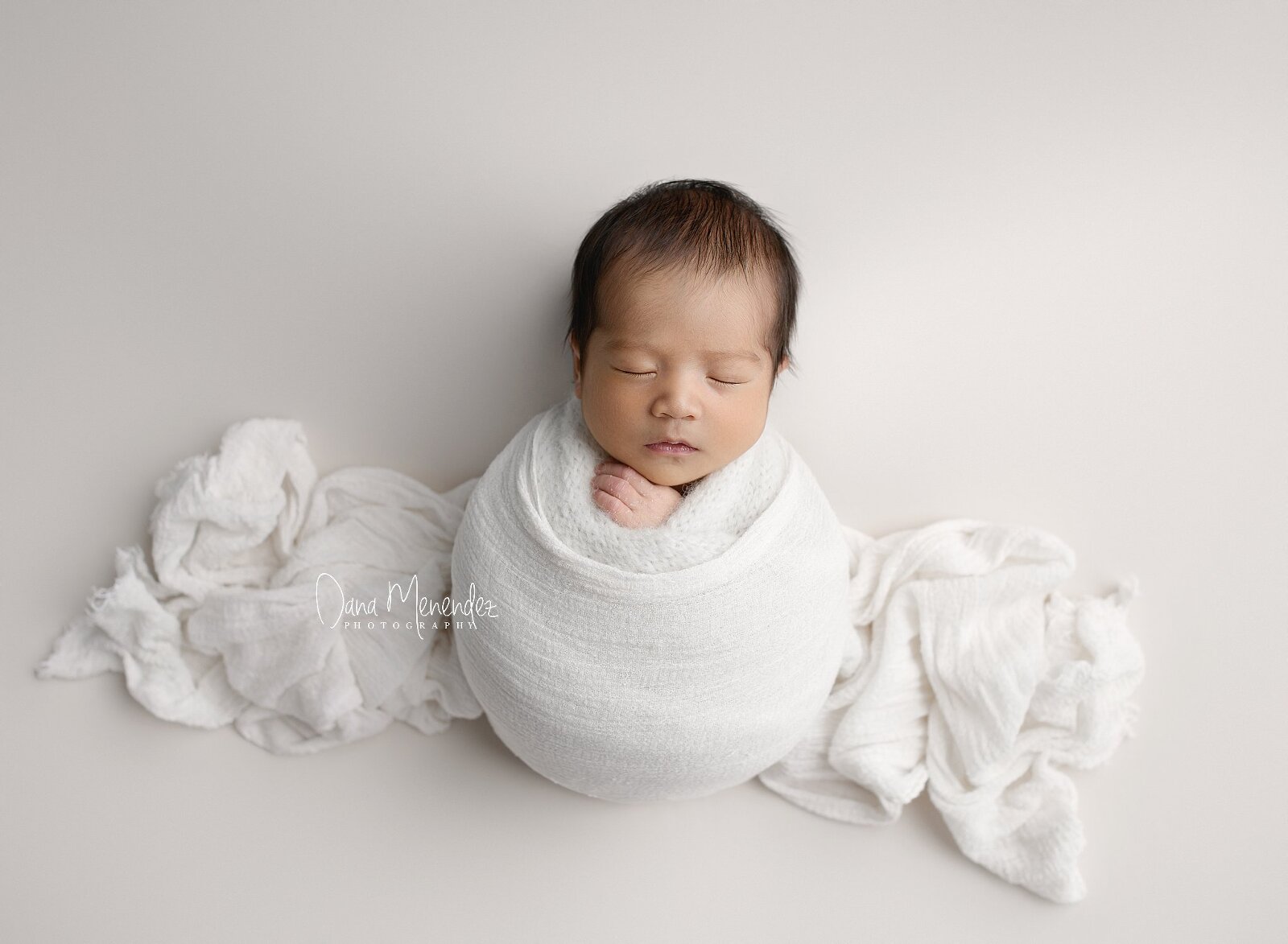 newborn photographer okotoks alberta