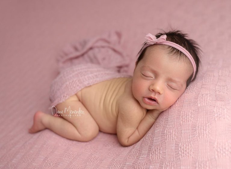Okotoks, AB newborn photographer