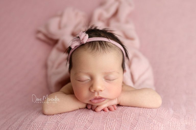 Okotoks, AB newborn photographers