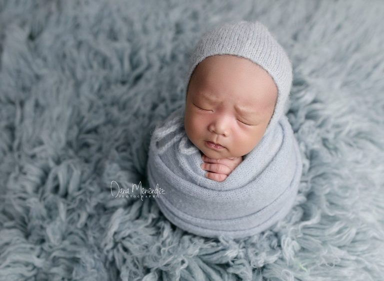 Okotoks, AB newborn photographer