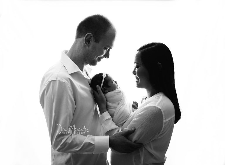 newborn photos Okotoks, AB