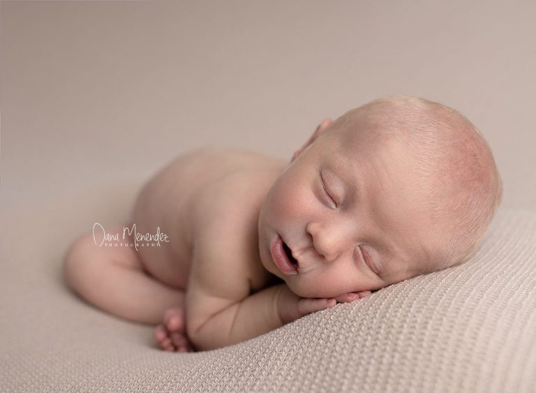 best newborn photographer dallas