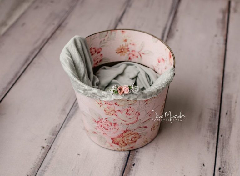 Okotoks, AB baby photographer