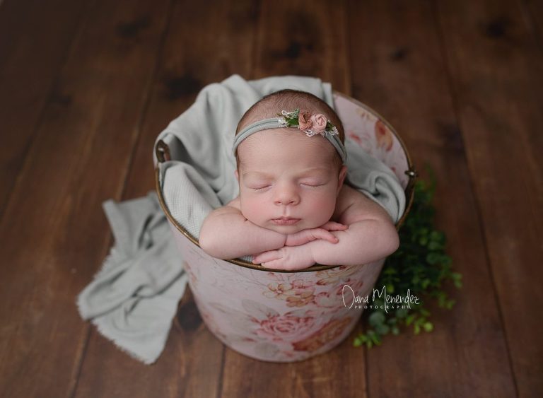 calgary newborn photographer