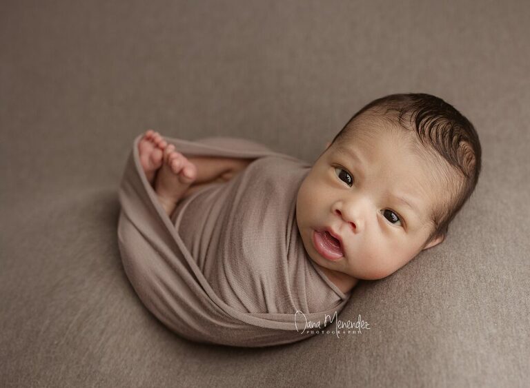 newborn photographer calgary