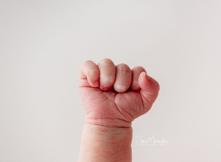 okotoks newborn photographer