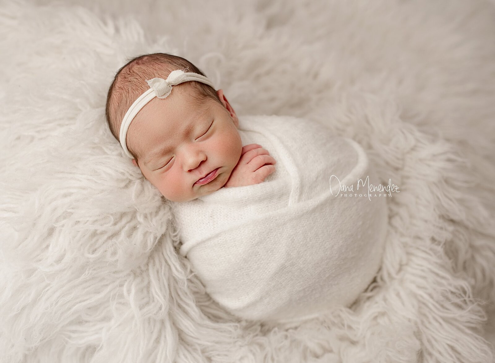 newborn photographer okotoks